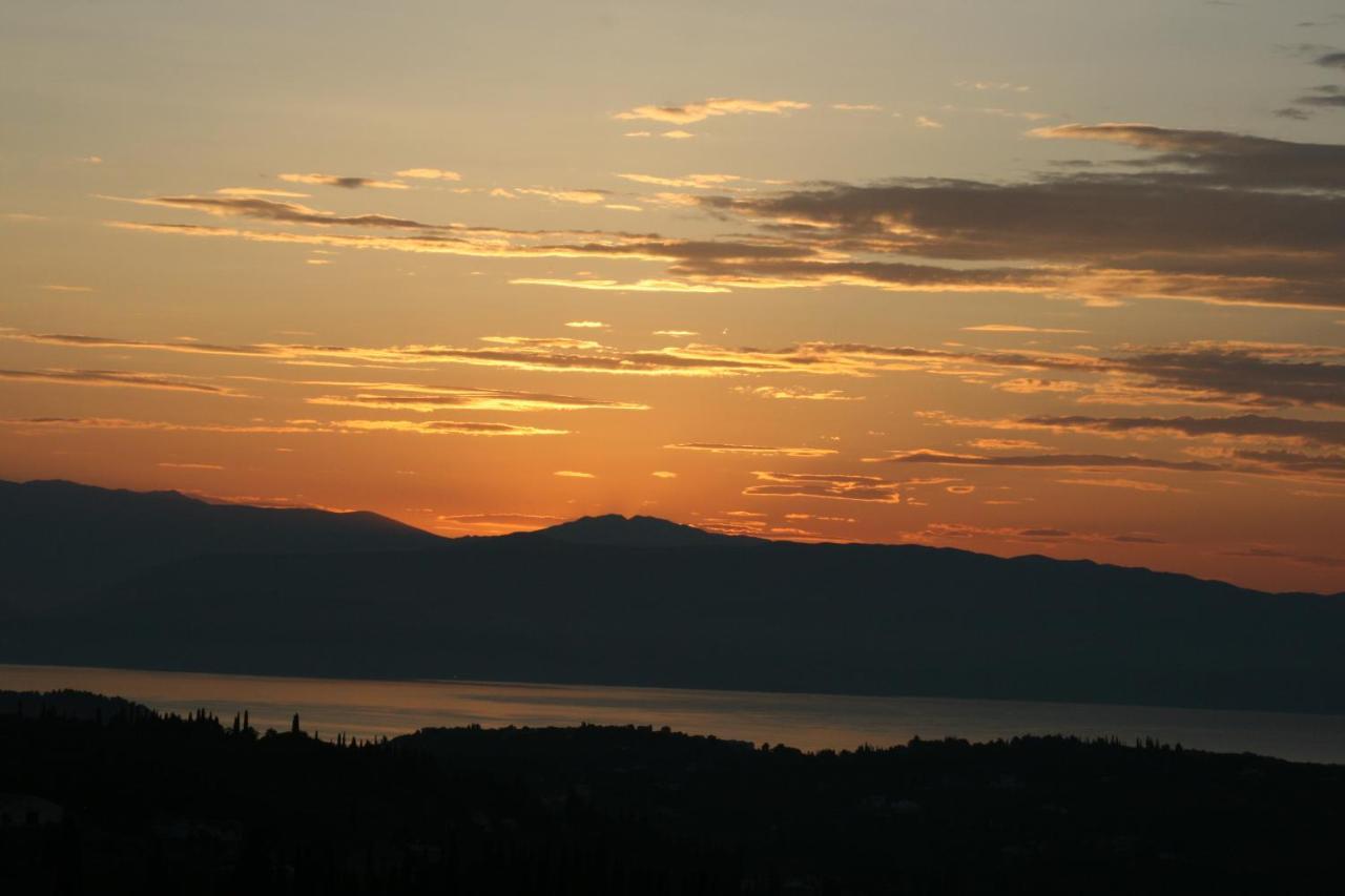 Corfu Quality Suite, Tranquility, Mountain & Sea Views Agios Gordios  Extérieur photo