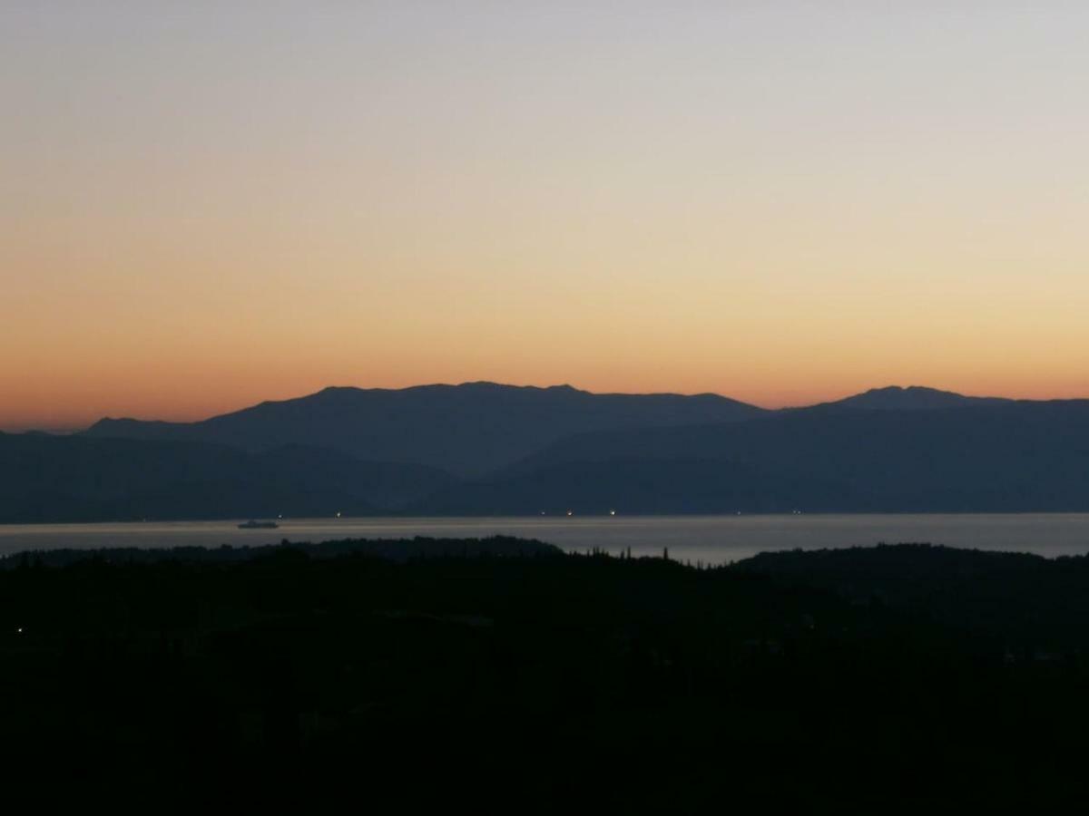 Corfu Quality Suite, Tranquility, Mountain & Sea Views Agios Gordios  Extérieur photo